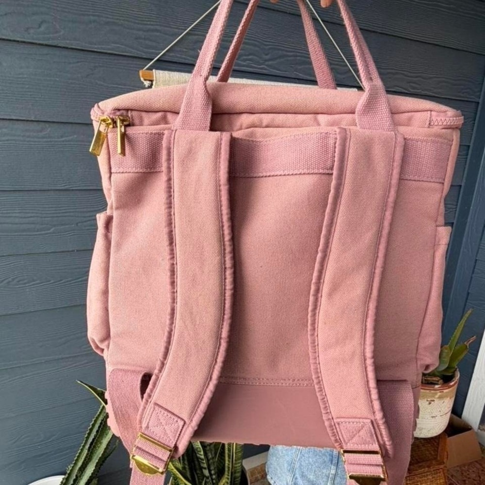 Bogg Bag Travel Canvas Backpack in the shade Blush - Picture 3 of 8